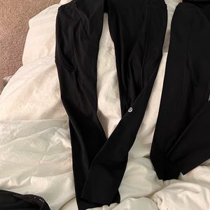 Lululemon Wunder Train High-Rise Tight with
Pockets 25" Black size 6
